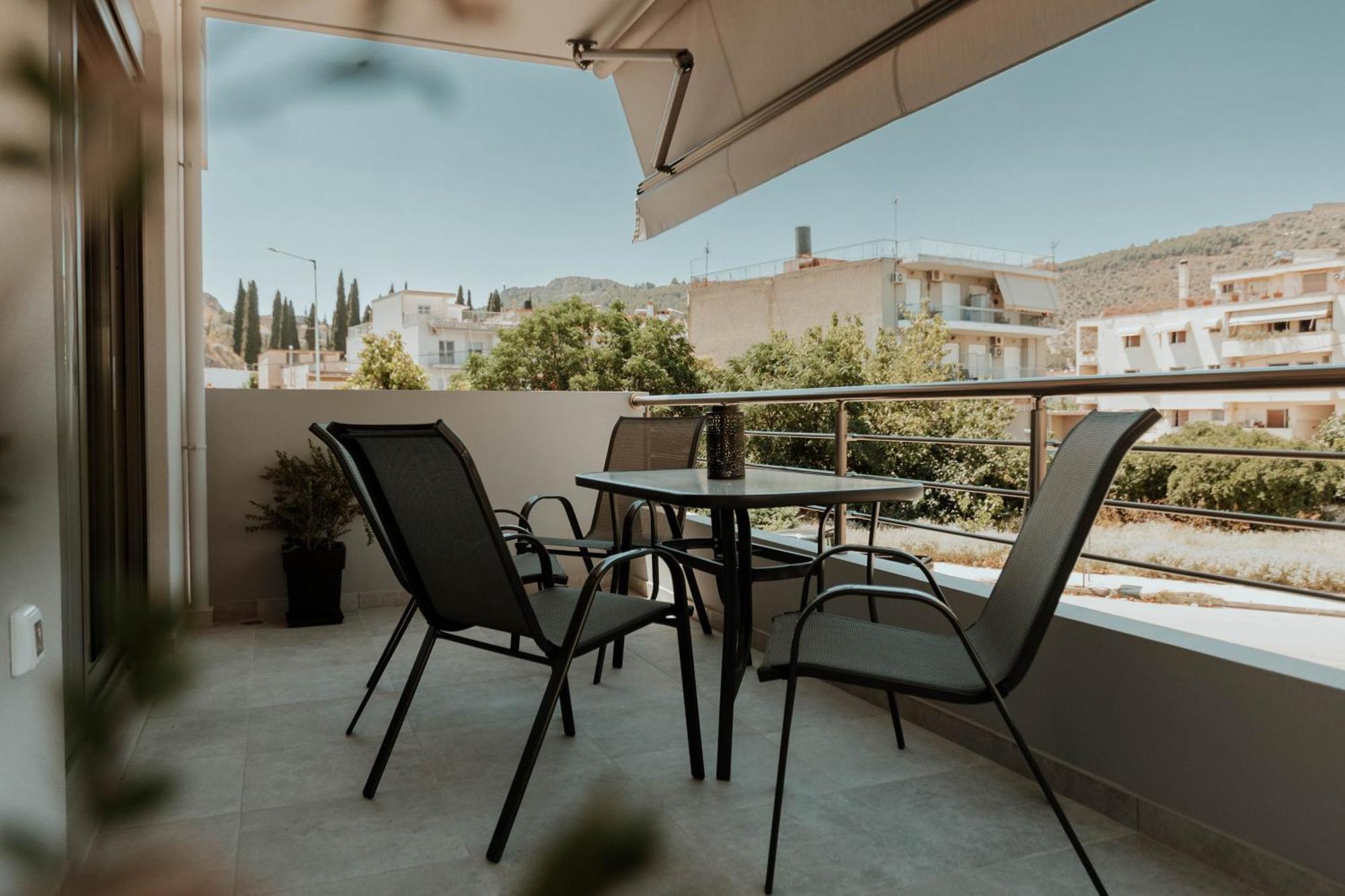 Dantis Place Alpha2 Nafplio Exterior foto